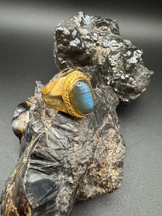 Anello in Argento Placcato Oro con Labradorite