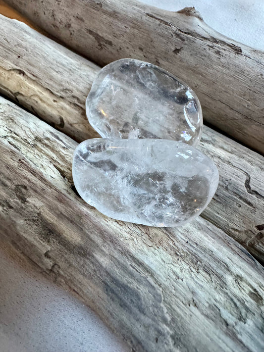 Tumbled clear quartz