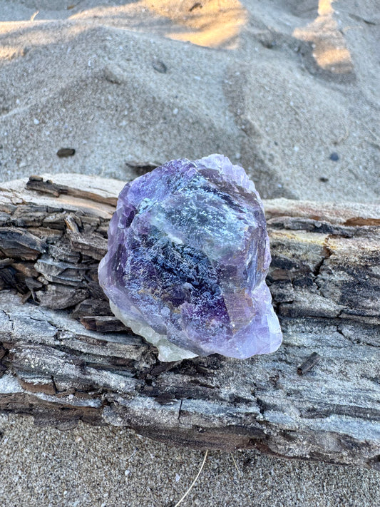 Raw fluorite