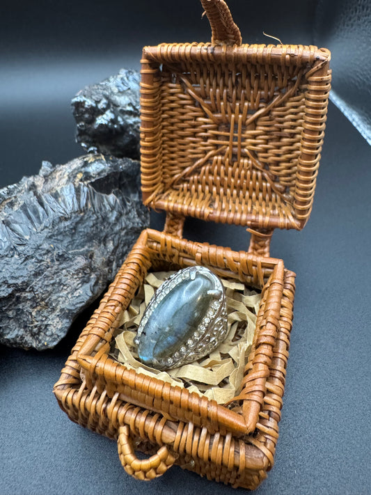 Anello in Argento con Labradorite