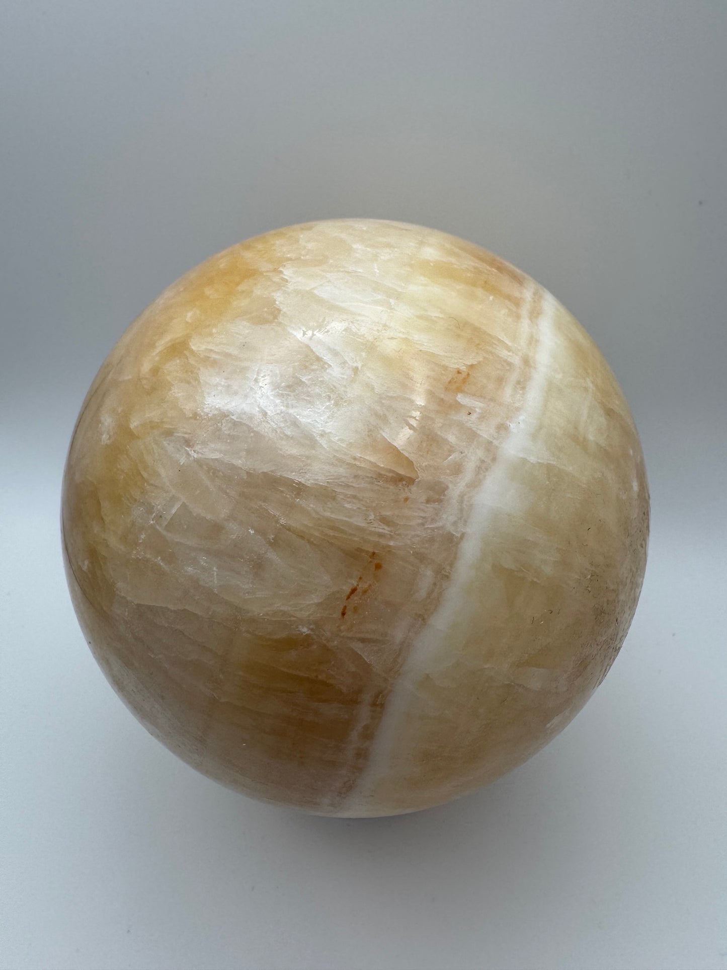 Sfera di calcite arancione