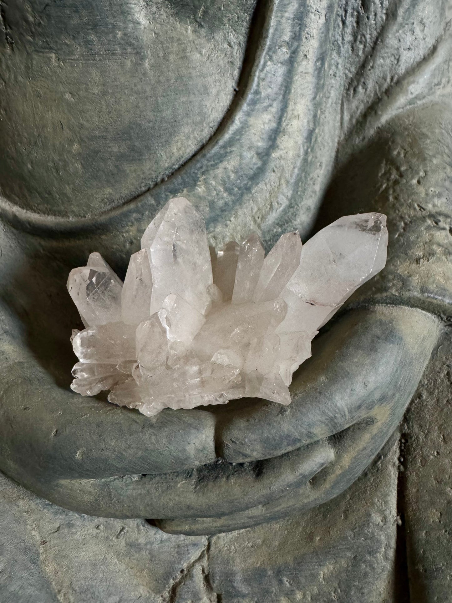 Clear quartz druse
