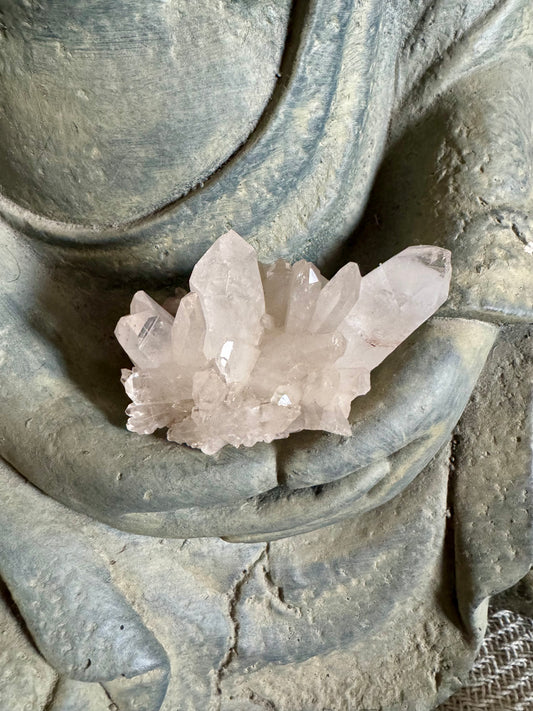 Clear quartz druse