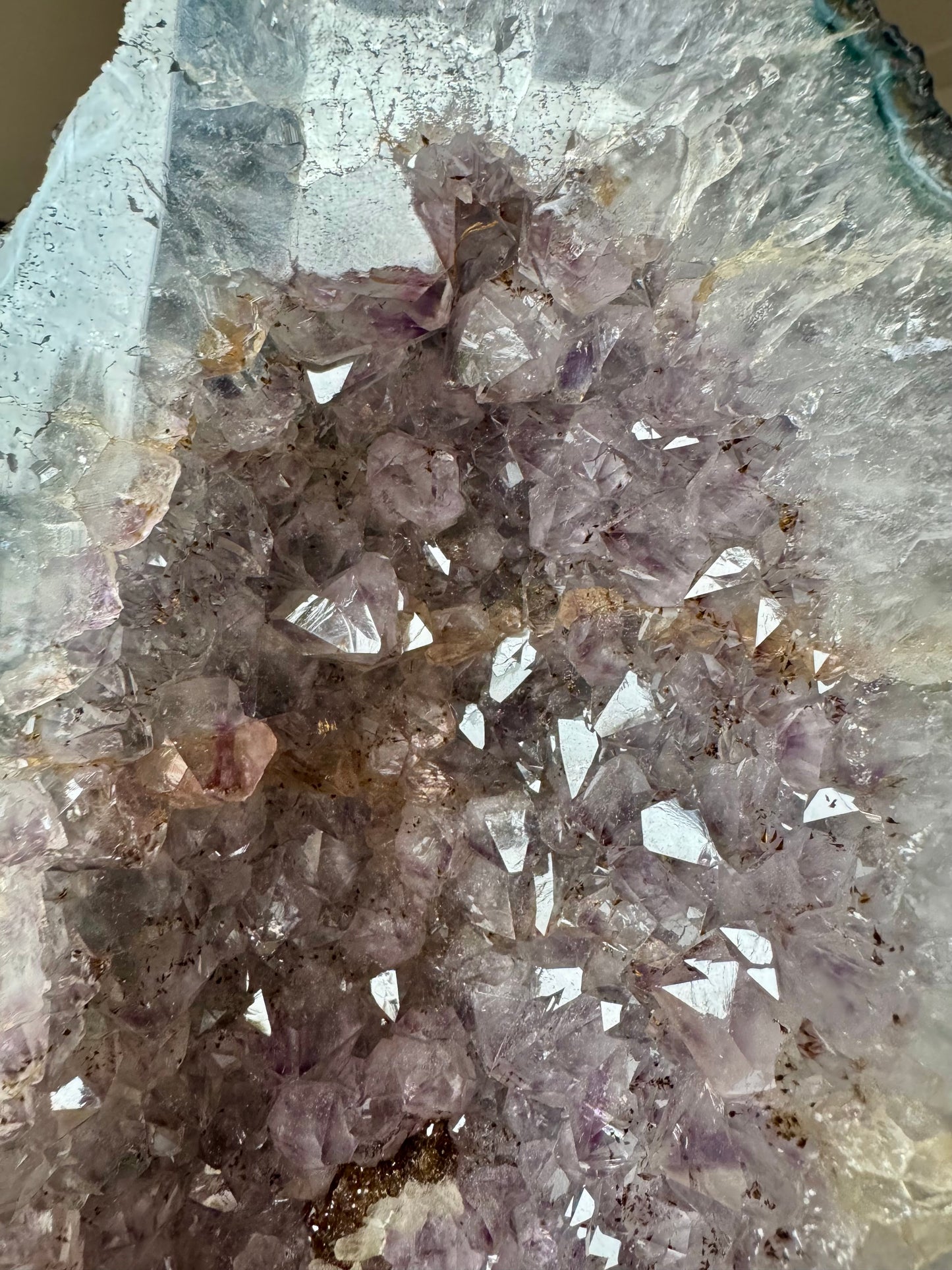 Cattedrale di Ametista Brasiliana – Grande Geode Naturale