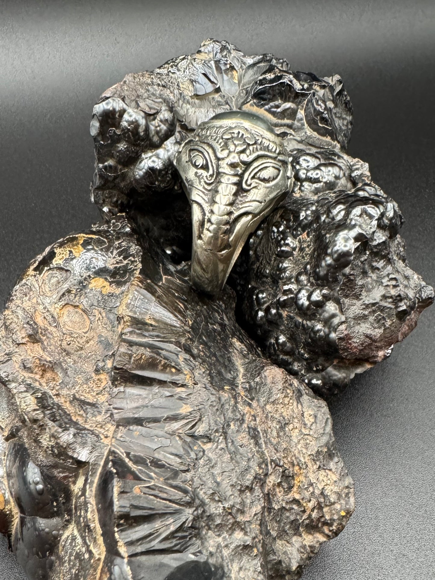 Anello in Argento con Labradorite