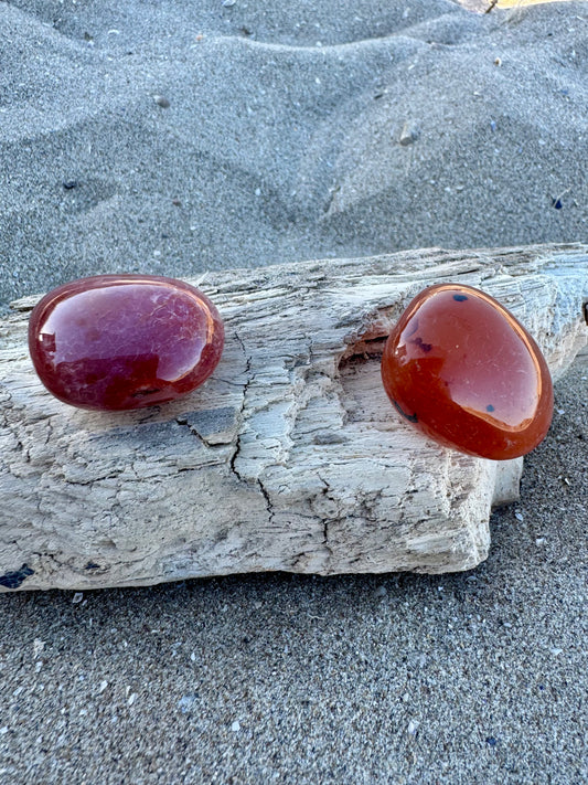 Red agate