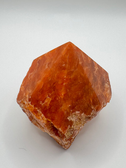 Punta di Calcite Arancione con Base Grezza